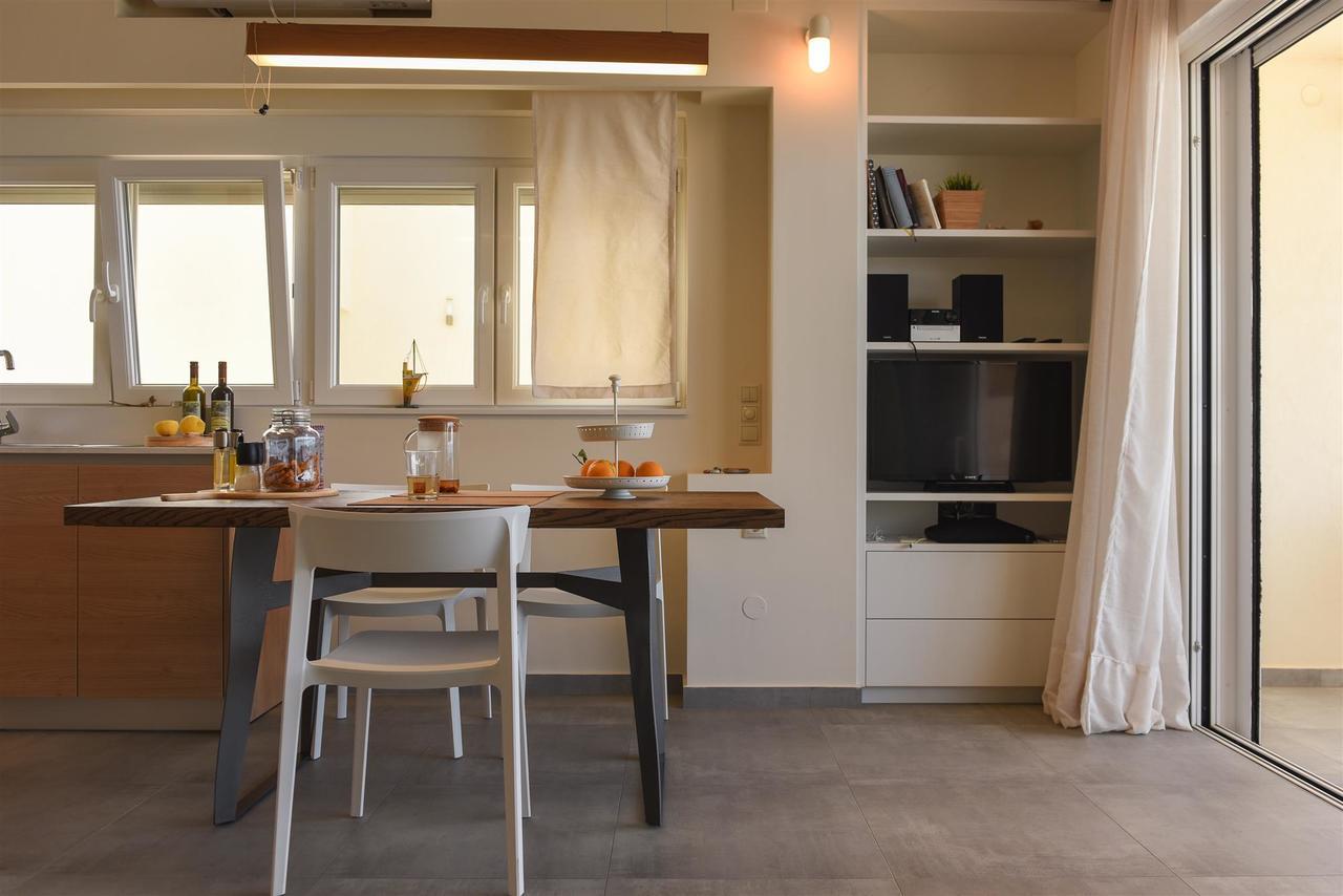 Rodia Beach Suites Kokkinos Pirgos Ngoại thất bức ảnh