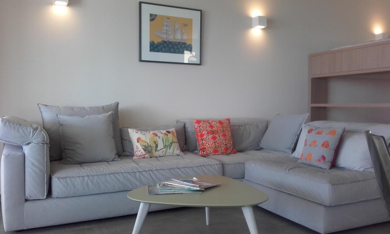 Rodia Beach Suites Kokkinos Pirgos Ngoại thất bức ảnh