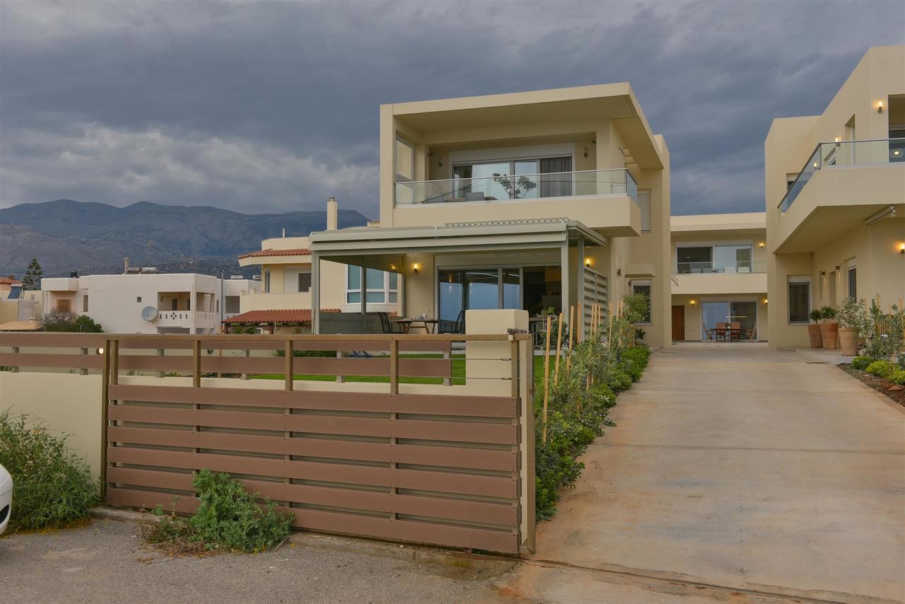 Rodia Beach Suites Kokkinos Pirgos Ngoại thất bức ảnh