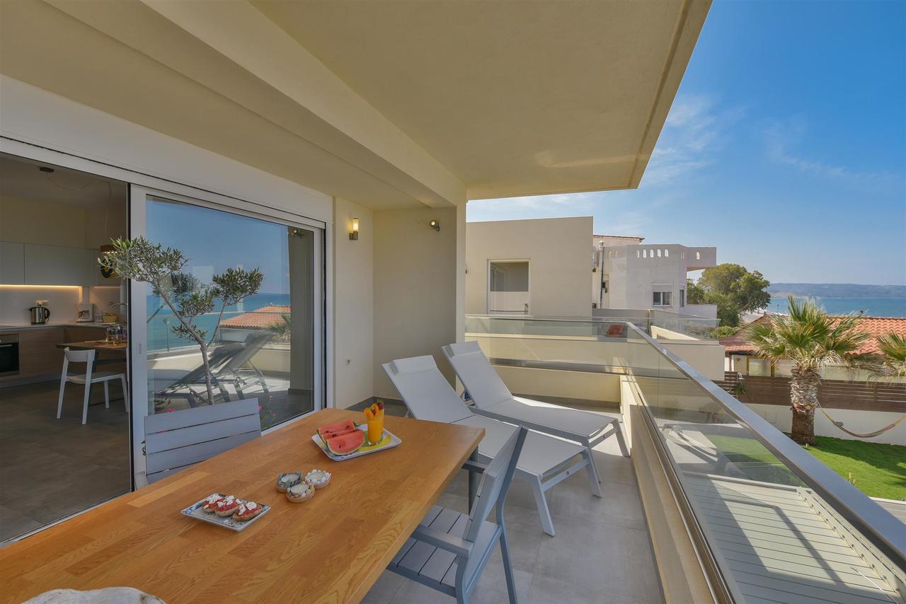 Rodia Beach Suites Kokkinos Pirgos Ngoại thất bức ảnh